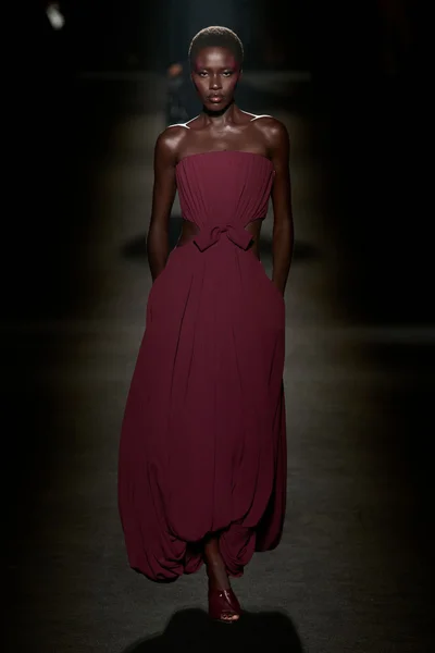 Look 76